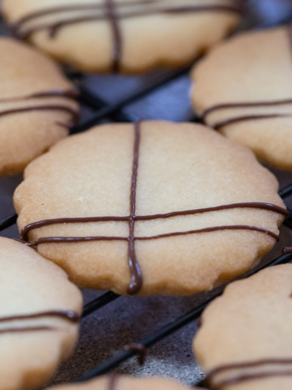 עוגיות SHORTBREAD